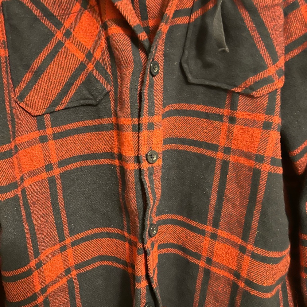 Aeropostale Red and Black Plaid Shirt - Picture 4 of 7